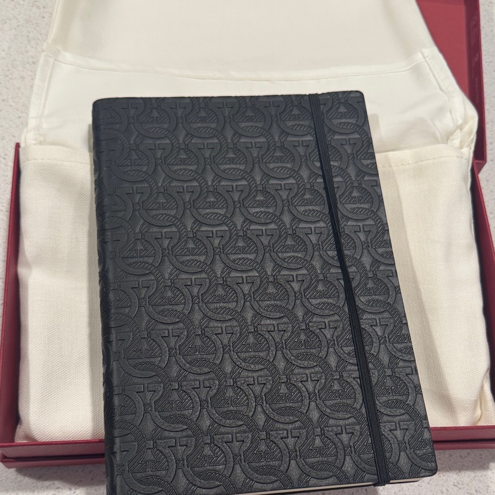 Salvatore Ferragamo NWT Black Notebook with Burgundy Box